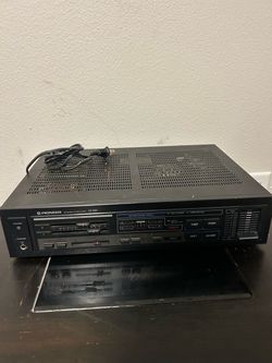 Pioneer SA-1060 Stereo Amplifier