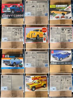 1:25 Plastic Model Kits Brad New