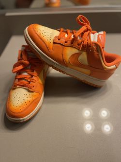 Dunk Low Magma Orange