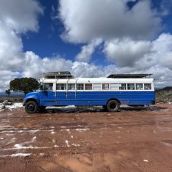 2004 International Diesel School Bus