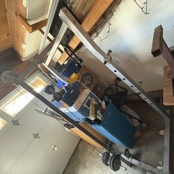 Weight Bench 