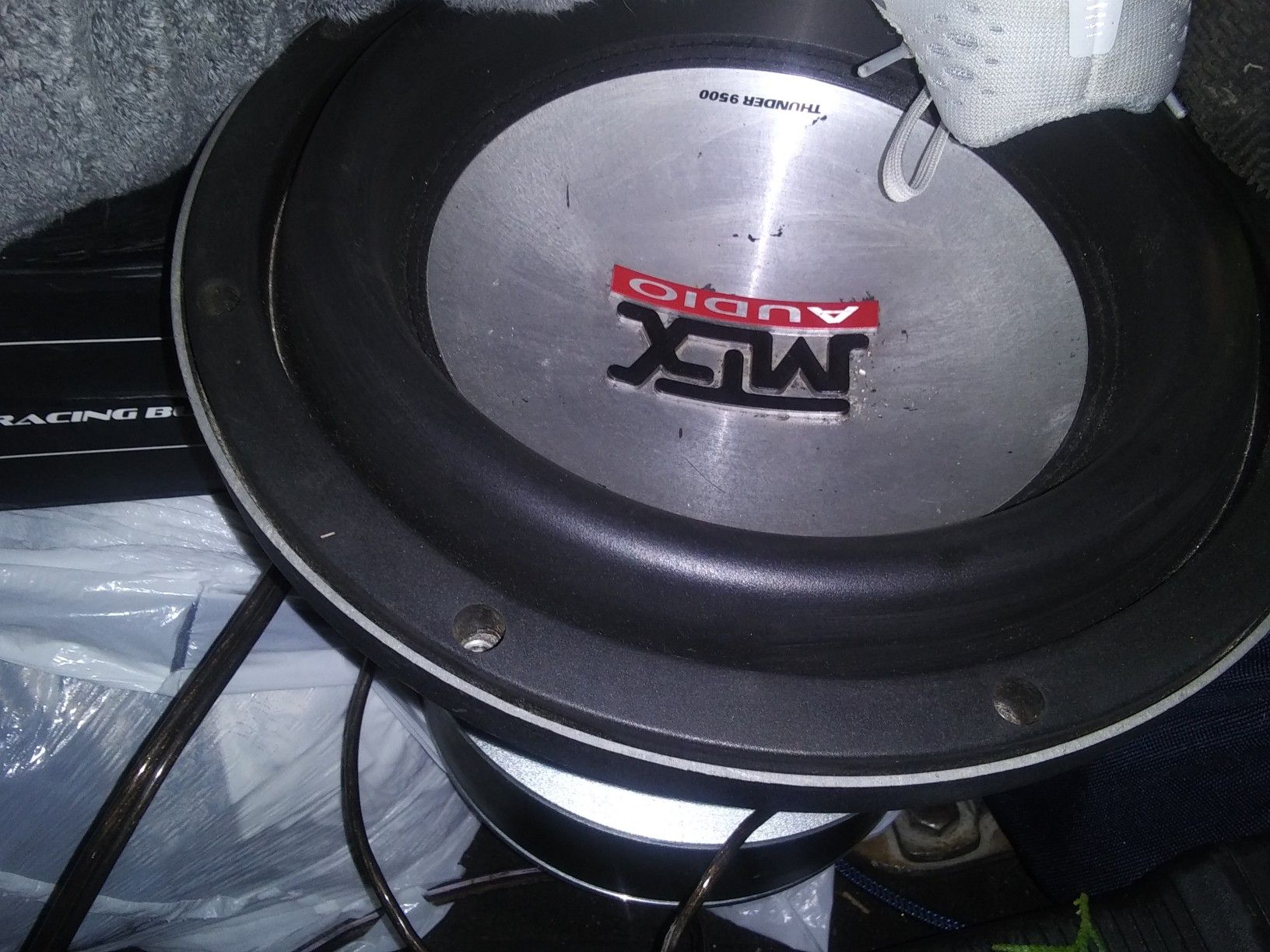 Mtx 9500 series aluminum cone w thread stitching don't make these any more. Subwoofer