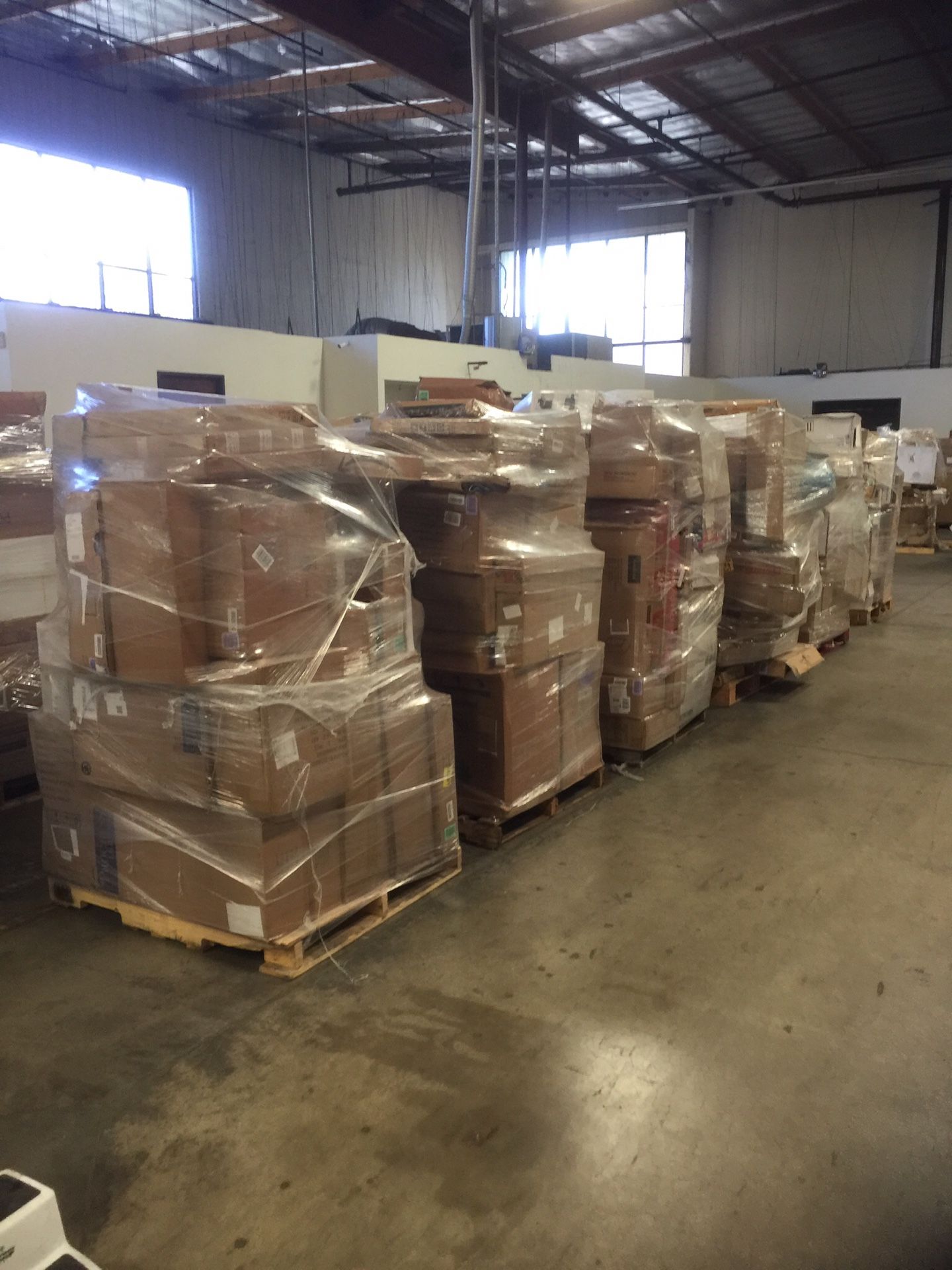 AMAZON PALLETS FOR SALE for Sale in Rancho Cucamonga, CA OfferUp