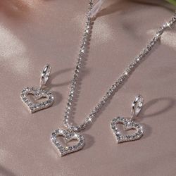 Heart-Shaped Jewelry Set