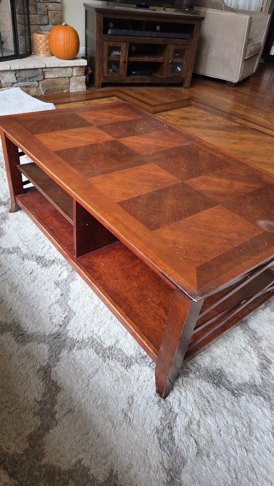 FREE Coffee Table and End Table