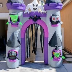 Giant Halloween Inflatable House