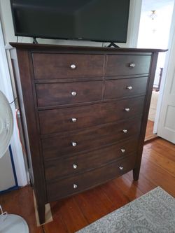 Bedroom set King sized
