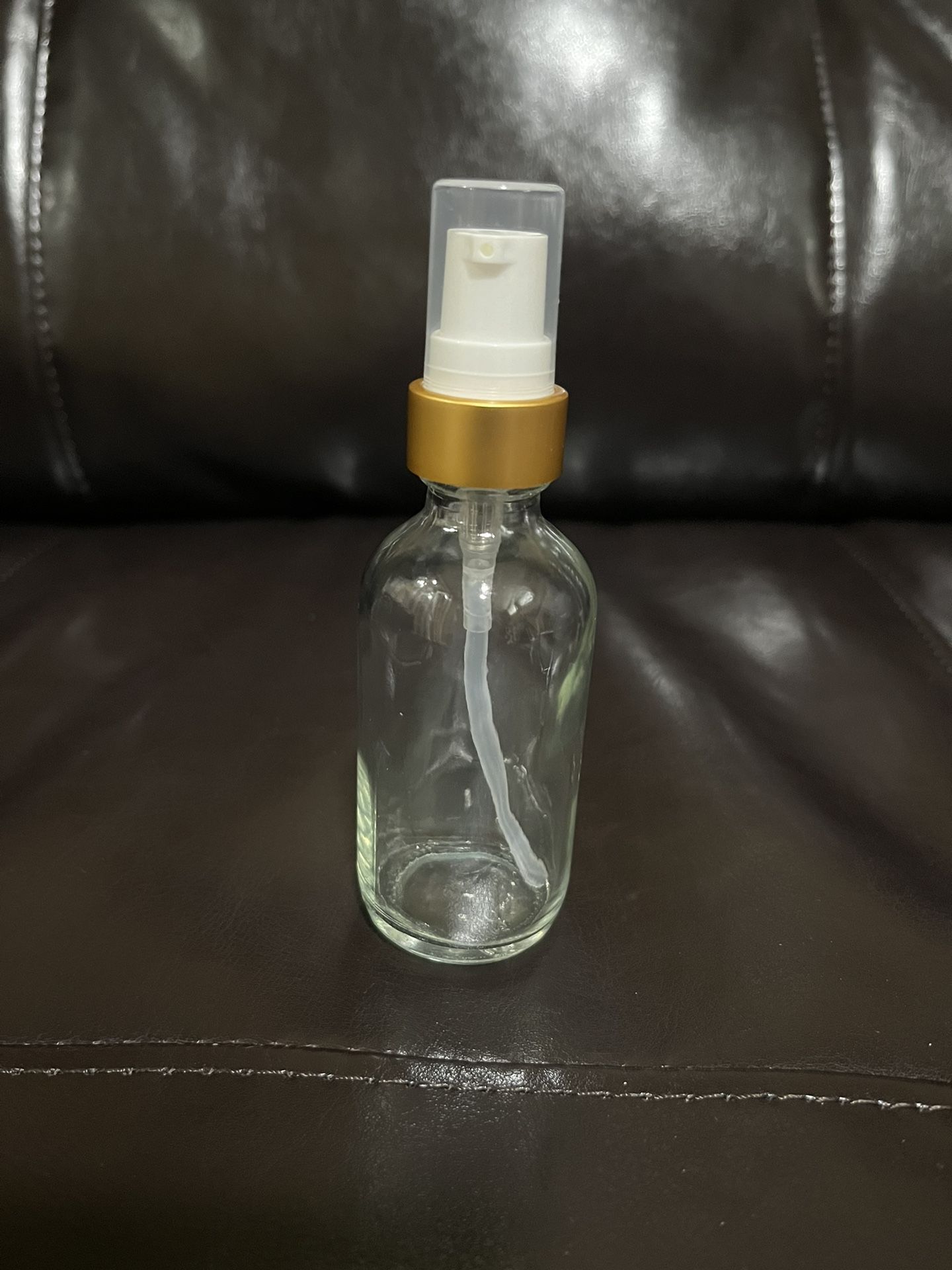 2 Oz Glass Bottle w/ Gold Pump (12)