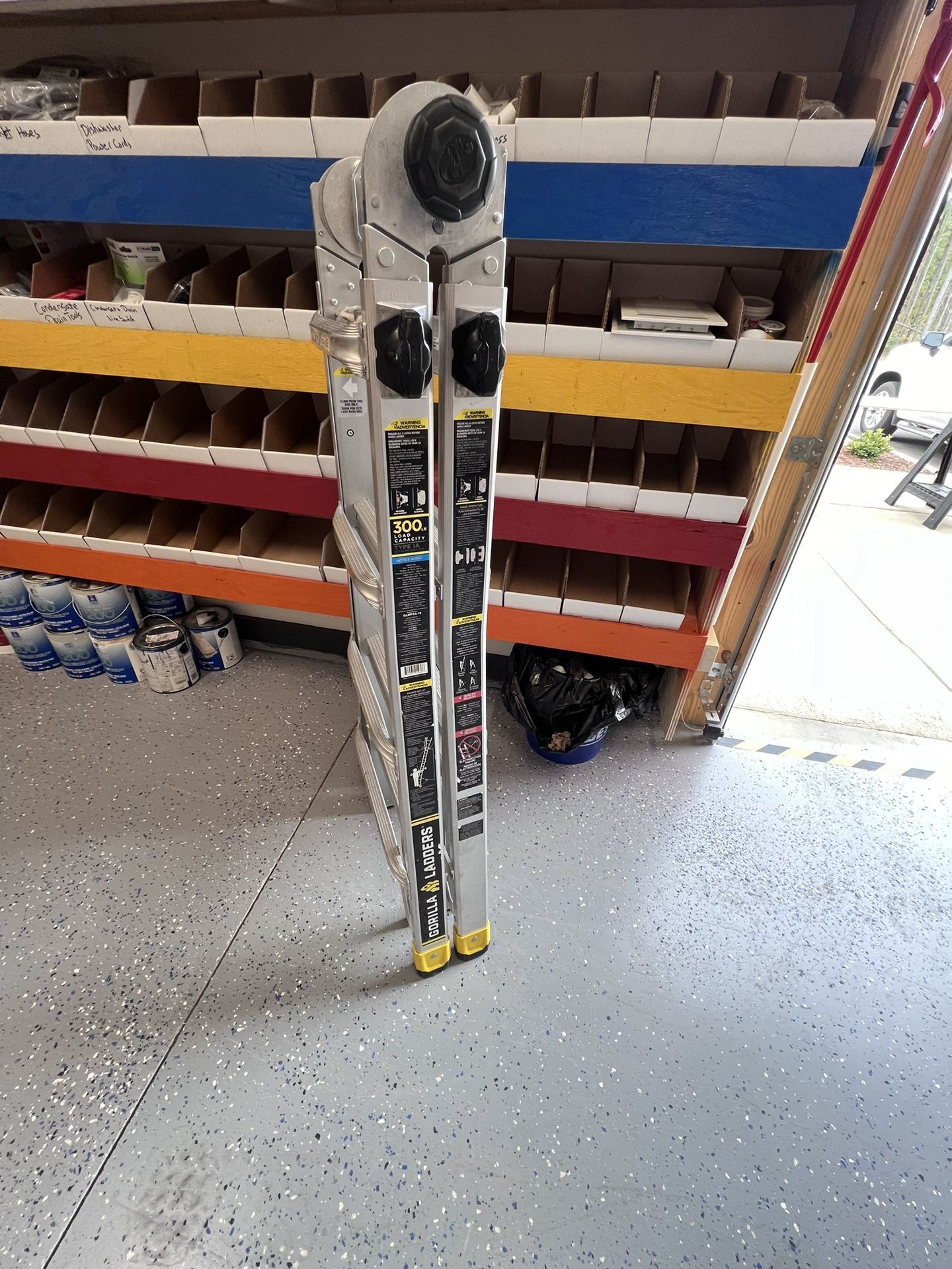 18’ Gorilla Ladder Model GLMPXA-18