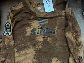 NEW Seattle Seahawks NFL Women Large