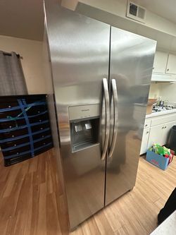 Frigidaire 36 in. 25.6 cu. ft. Side-by-Side Refrigerator