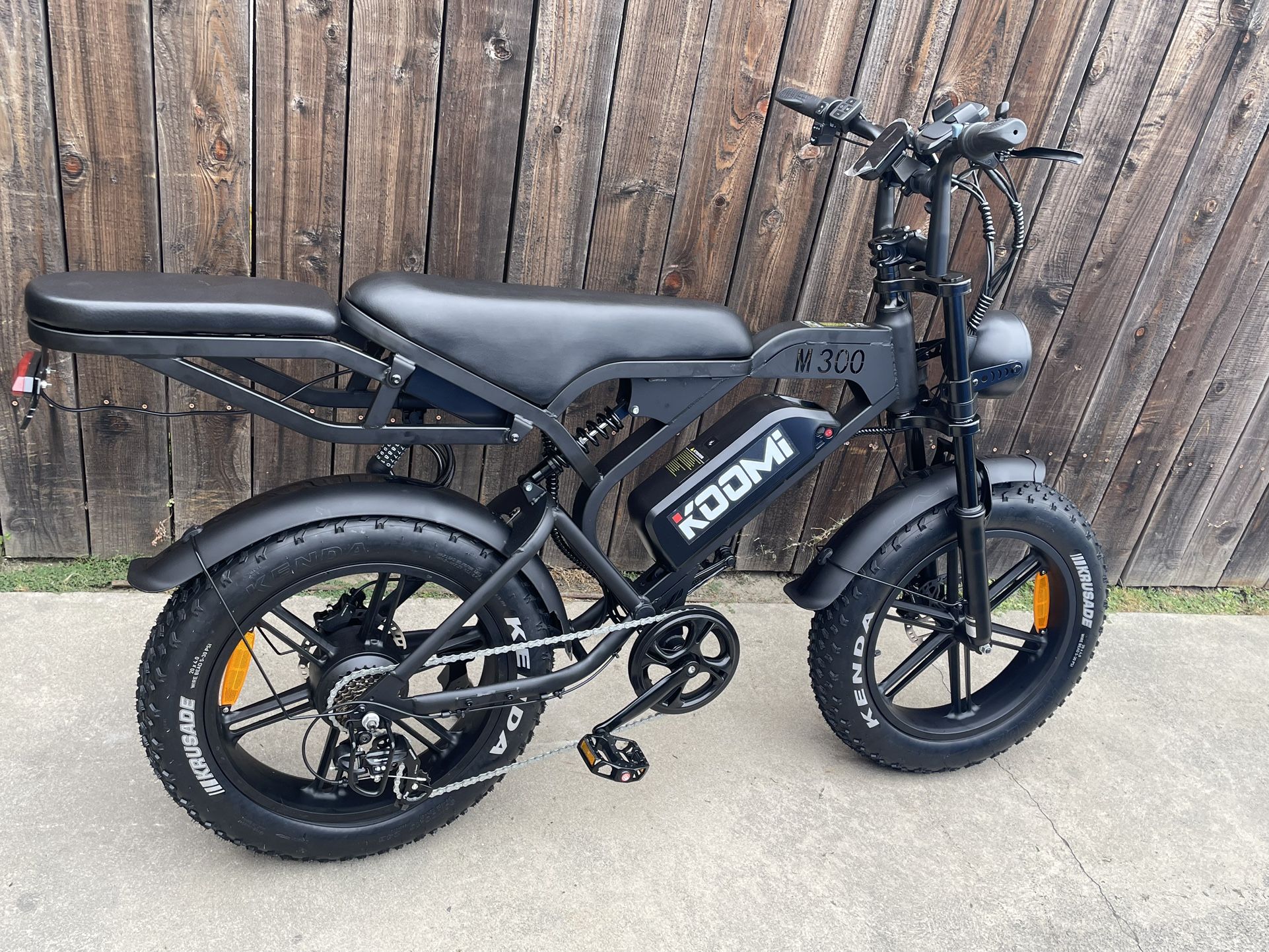 Koomi M300 Adult Electric Bike Dual Seat