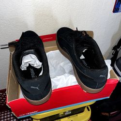 Brand New Mens Pumas 