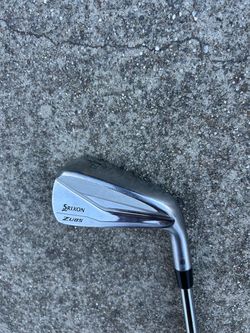 Srixon Z U85 4 Iron 23° Nippon 105 Stiff