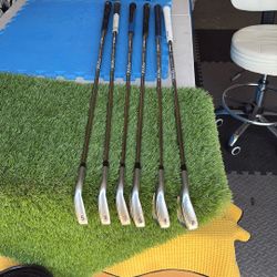 Callaway Apex LH Iron Set