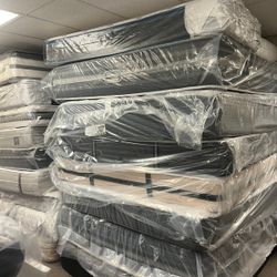 Mattress Sale!! Huge Savings!! Msg Asap!!