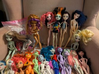 Lot of nude Monster High Dolls (many G1) for hobbyists OOAK doll making
