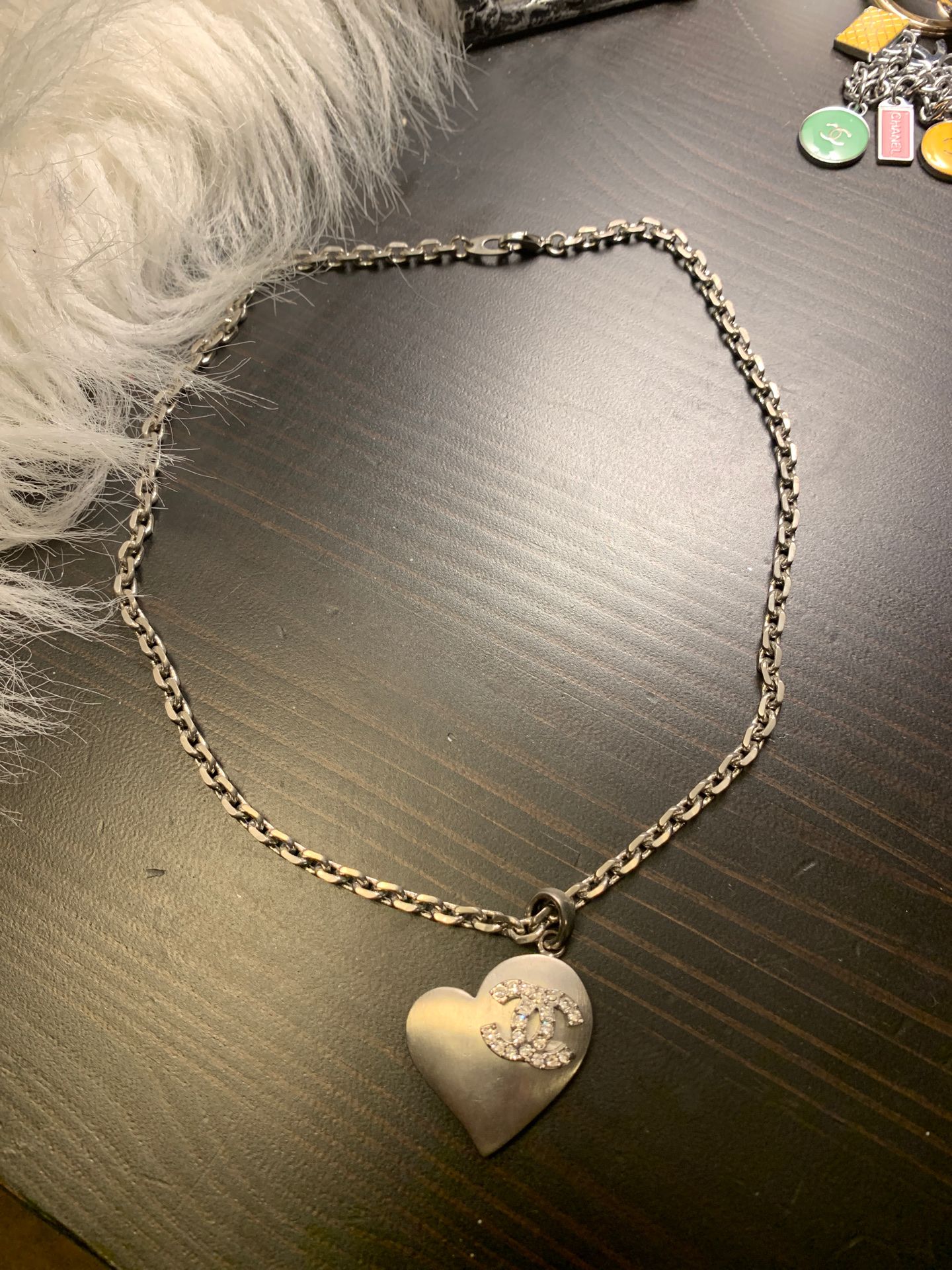 Beautiful silver tone necklace