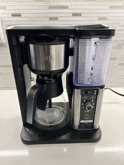 Ninja CM401 Specialty 10-Cup Coffee Maker, with 4 Brew Styles for Ground  Coffee, Built-in Water Reservoir, Fold-Away Frother & Glass Carafe, Black  for Sale in Norco, CA - OfferUp