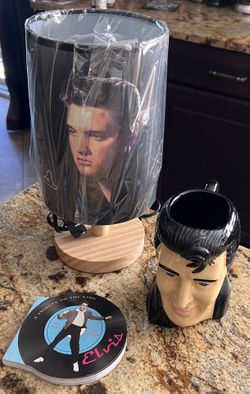 elvis lamp mug and post it book