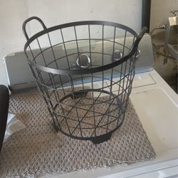 round metal basket