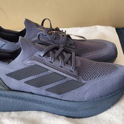 ADIDAS ULTRABOOST 5X  INDIGO (NO ORIGINAL BOX)  MENS SIZE  12.5