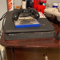 Black PS4