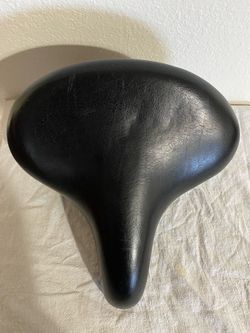 Black Bicycle Saddle Seat