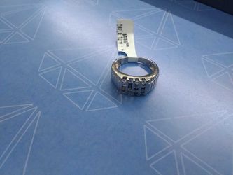 Men's Ring - Yellow Gold 10k (.417) 5.3 grams Size 8