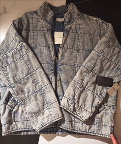 Forever 21 jean jacket (Size large)