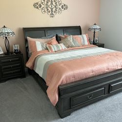 King Bed With 6 Underbed Storage Drawers, Dresser And Two Nightstands 