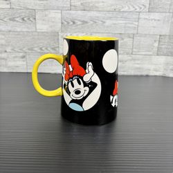 Disney Store Minnie Mouse Polka Dot Coffee Mug ~ Holds up to 14 oz