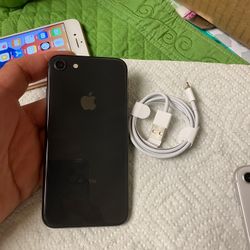 iPhone 8 Unlocked For All Carriers