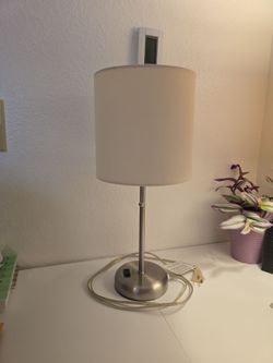 Table lamp