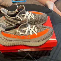 Yeezy Adidas Size 12 Men’s 50$