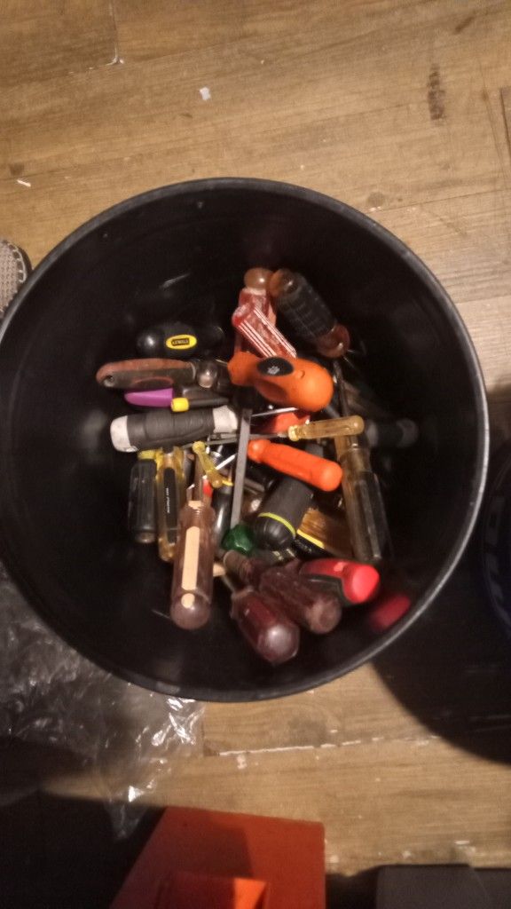  Screw Drivers All Types
