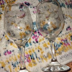 Christmas Wine Glasses $3 Firm 