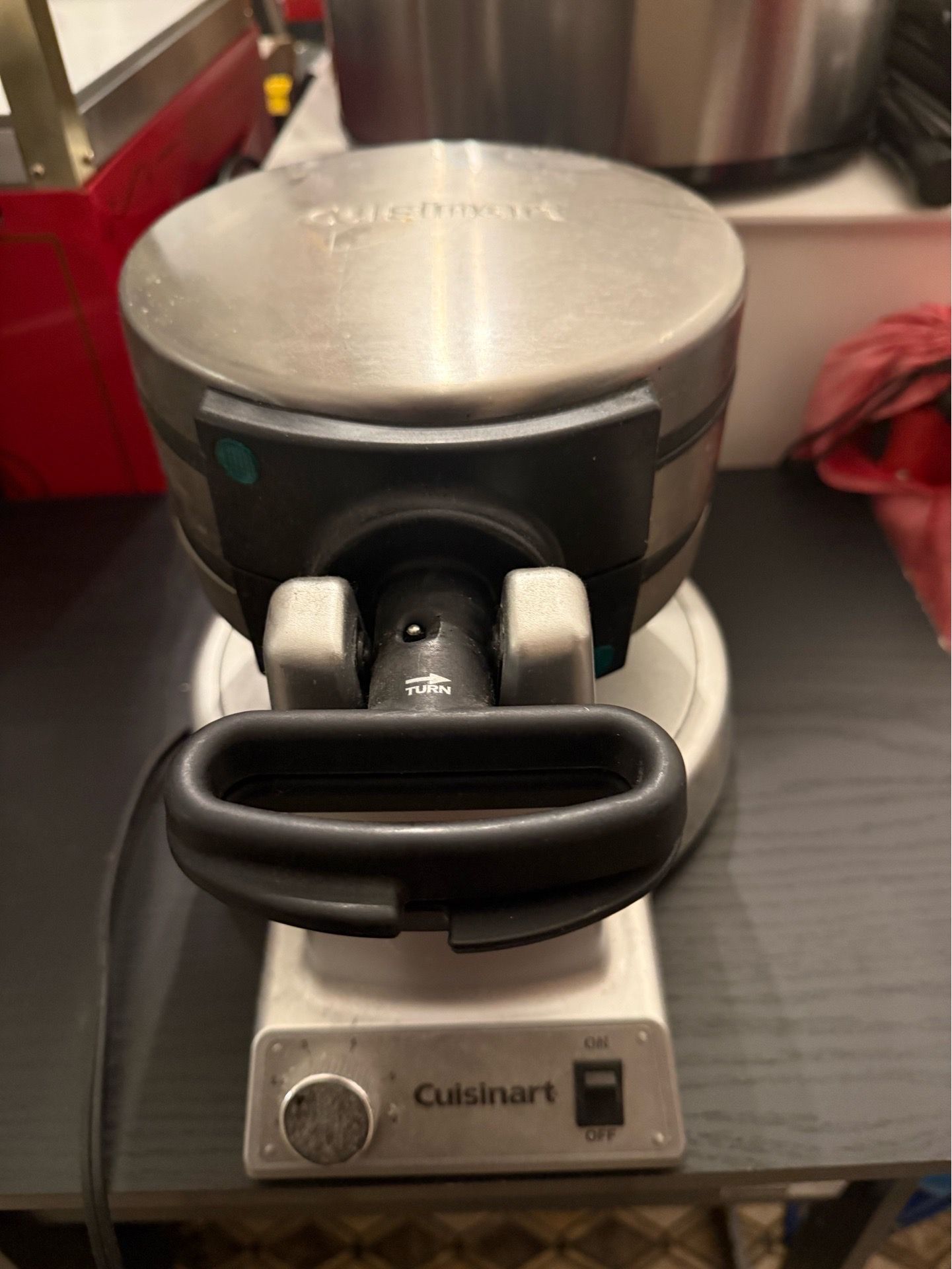double rotating waffle maker