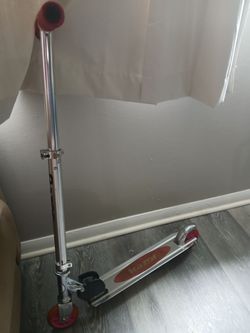 Razor scooter
