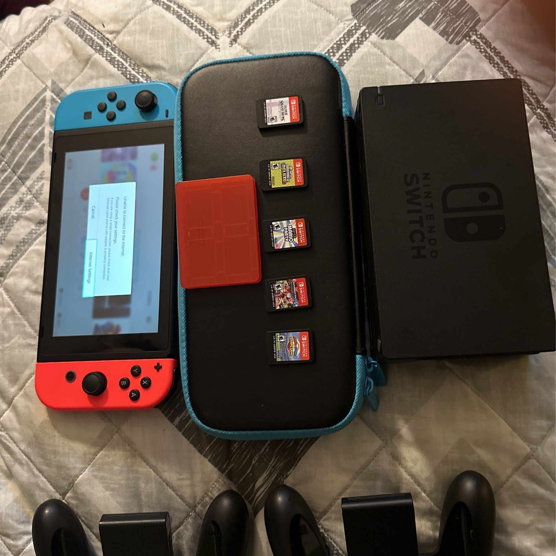 Nintendo Switch with 6 Games & 2 Comfort Grip Controllers For Joycons..