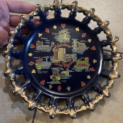 Las Vegas casinos vintage collectable plate excellent condition