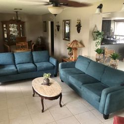 Teal Pullout Couches 