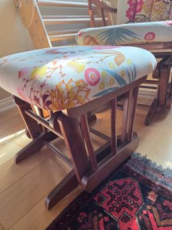 Solid wood rocking glider