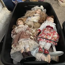 Tote Of Porcelain Dolls