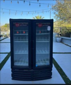 Commercial refrigerator cooler