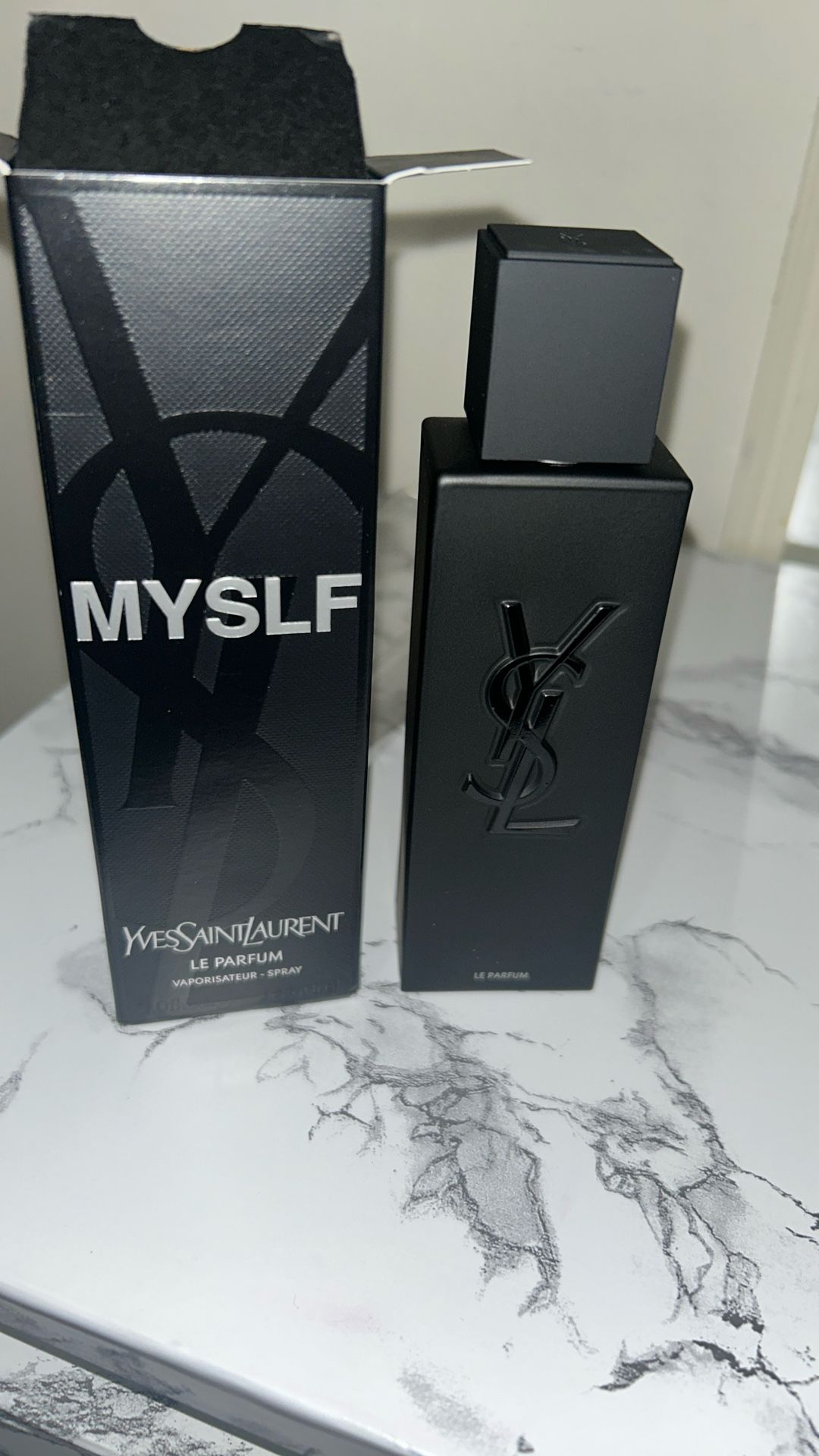 YVES SAINT LAURENT ‼️‼️