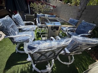 Outdoor fire pit bar brand new