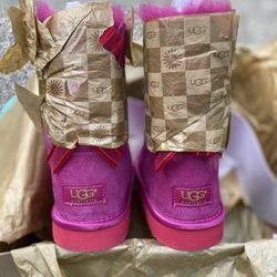 Ugg Pink Bailey Bow Bloom 