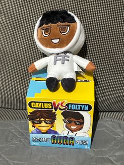 Caylus vs. Foltyn 6” Mystery Aura Plush Toy - FOLTYN