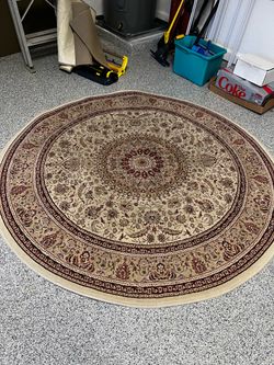 Round Rug
